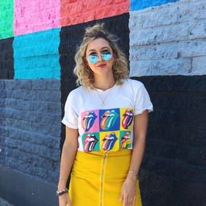 Meet your Posher, Courtney